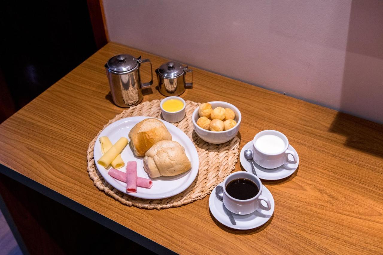 Alvorada Suites (Adults Only) Рио Верде Екстериор снимка
